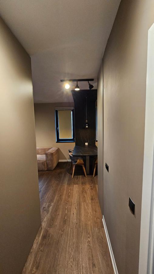 Deluxe Cozy Studios On Central M Eminescu Street #Targu Mures Exterior photo